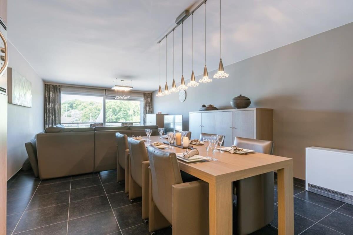 Huswell - Bright Apartment With Parking Near The Beach Bredene Eksteriør bilde