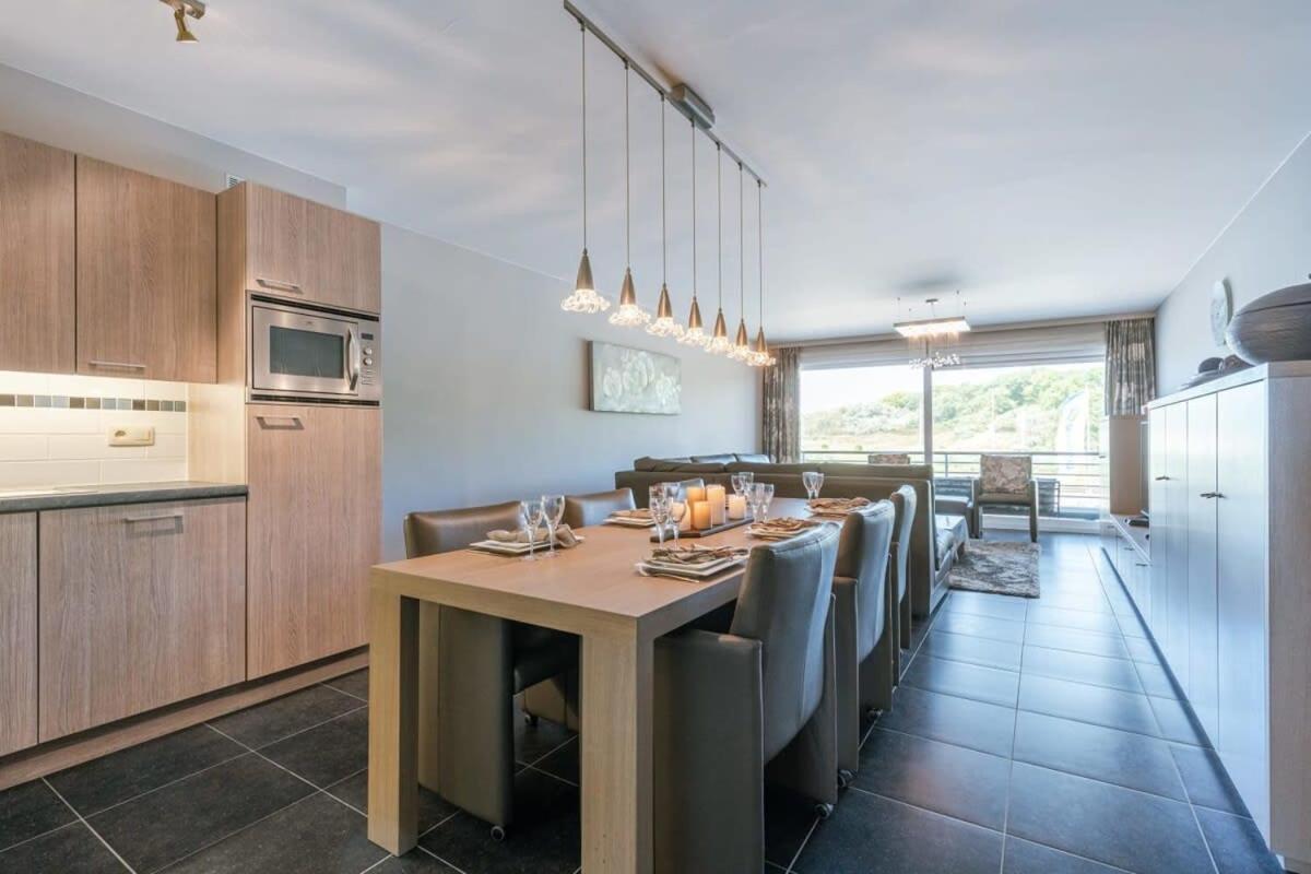 Huswell - Bright Apartment With Parking Near The Beach Bredene Eksteriør bilde